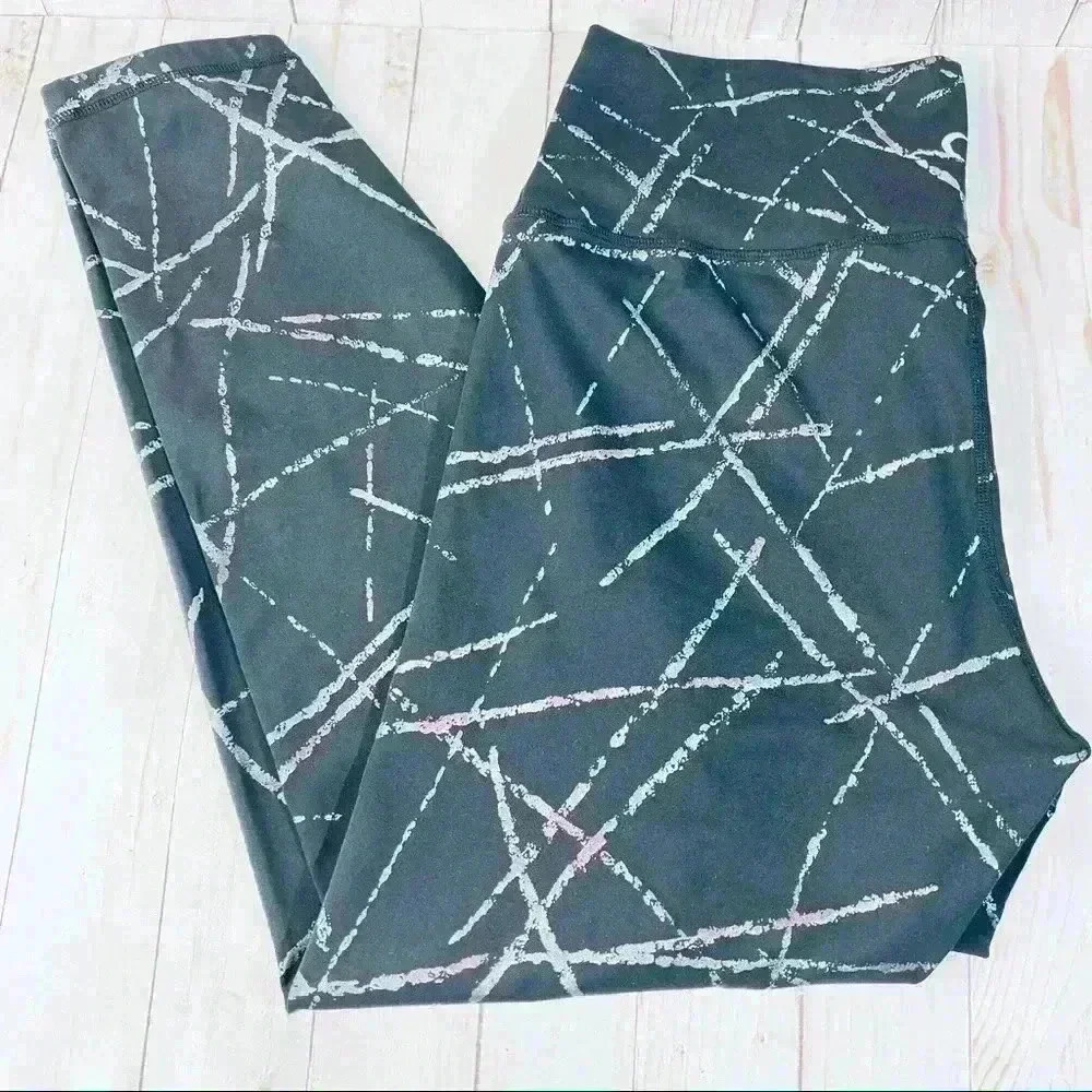Zyia Active Abstract Geometric Line High Waisted Leggings‎ 12